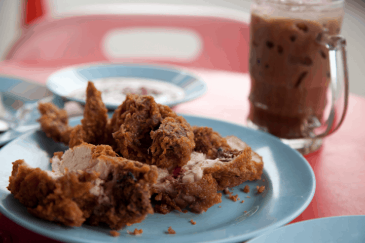 Here's The Most Comprehensive JB Food Guide That Will Make You Want To